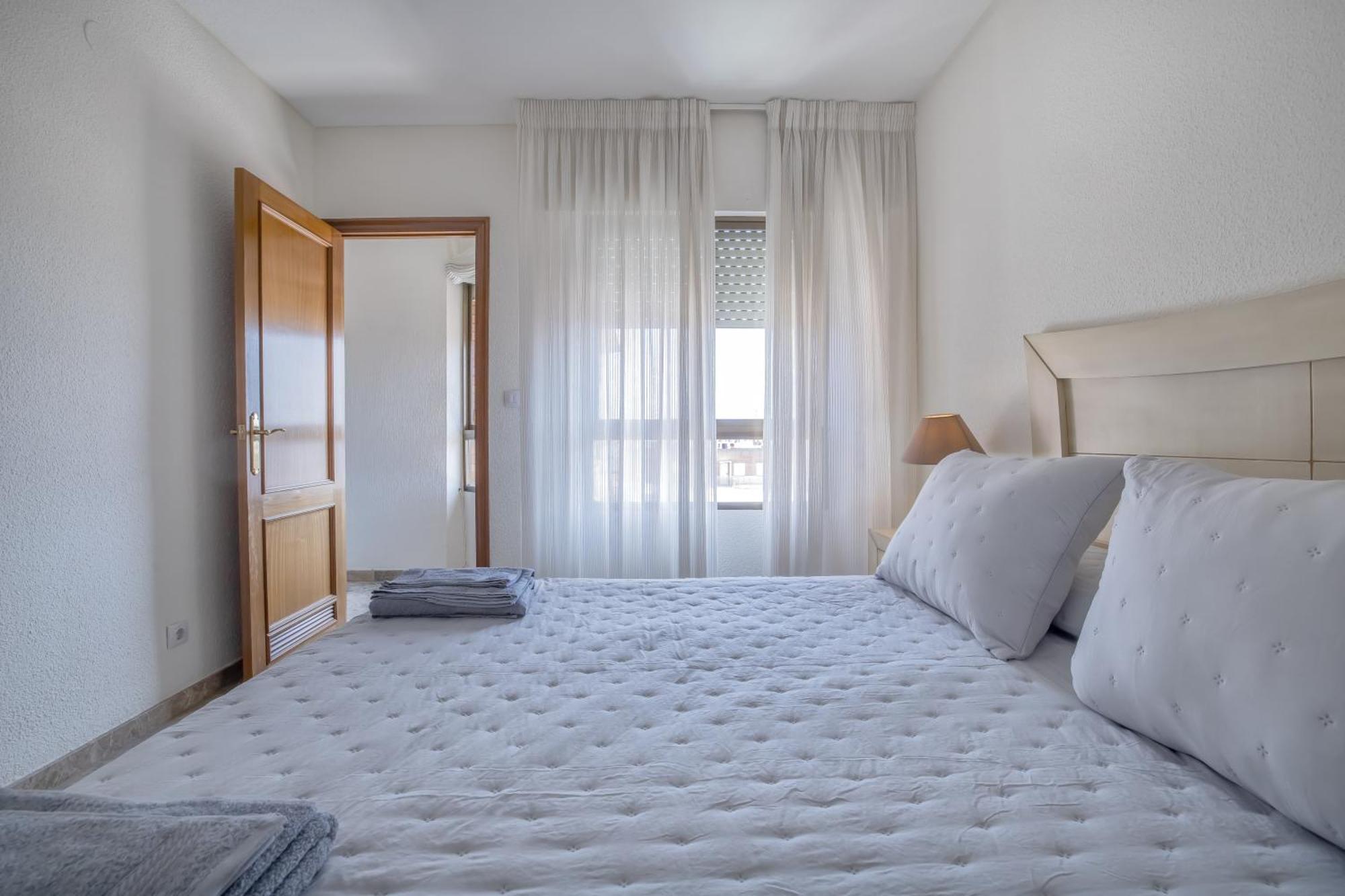 R & T Cordoba Center Apartamentos - Parking Εξωτερικό φωτογραφία